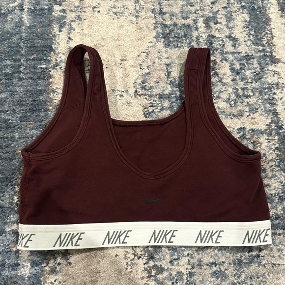 Nike Sports Bra - Picture 2 of 4